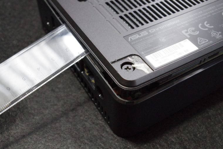 ASUS｢Chromebox 2 CN62｣のSSDを換装してストレージを増設する方法の画像